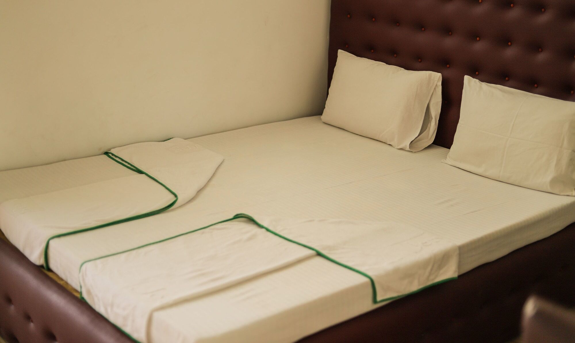 Oyo 270 Pavana Resort เนกอมโบ ภายนอก รูปภาพ